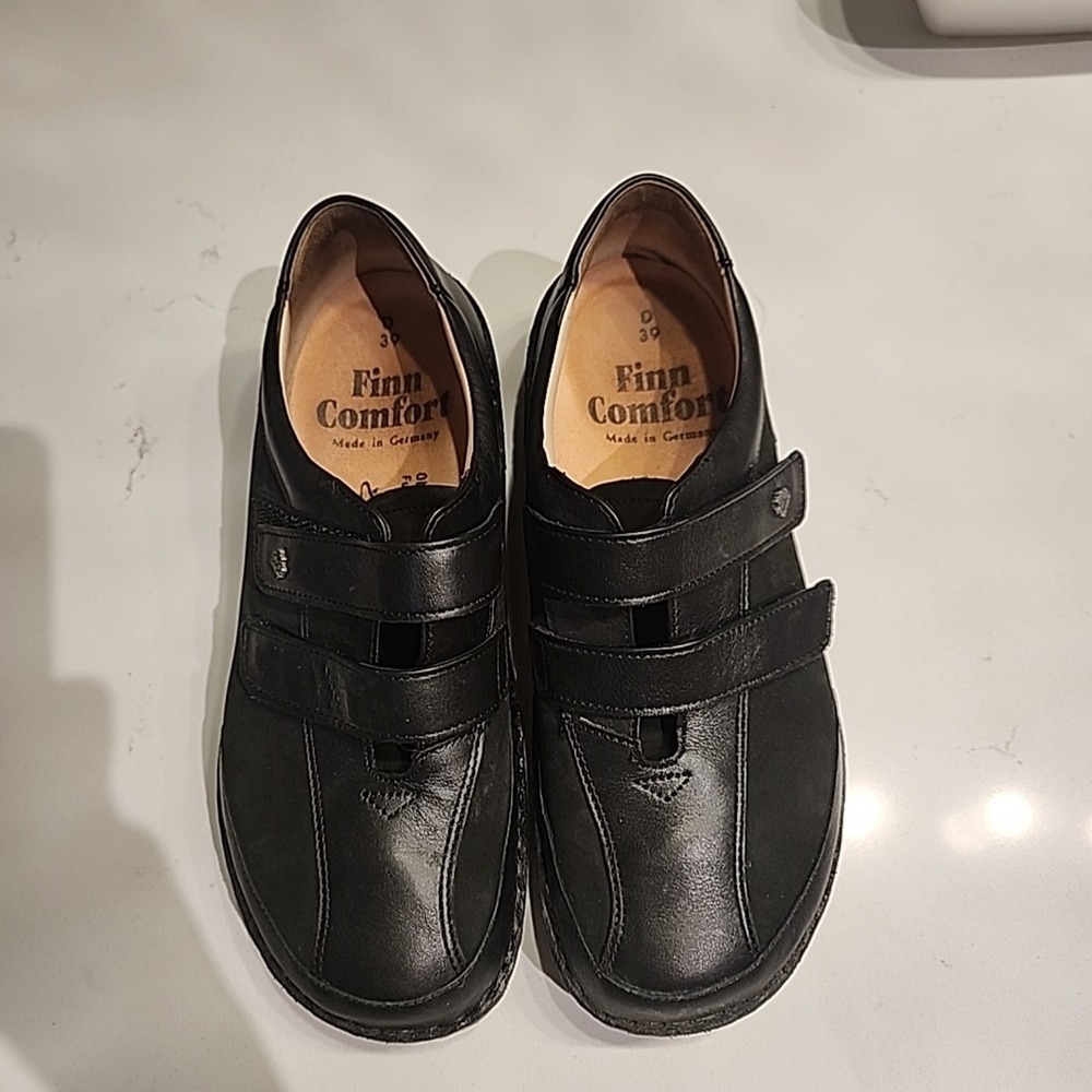 Finn Comfort Shoe Black Made in Germany.   Sz 39